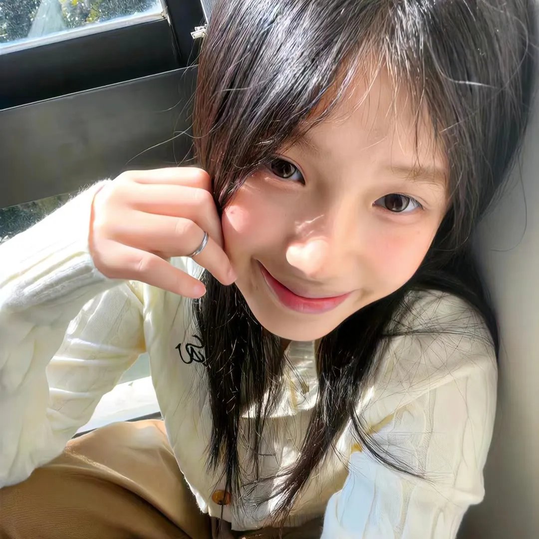 葛妮斯派特洛之风情万种